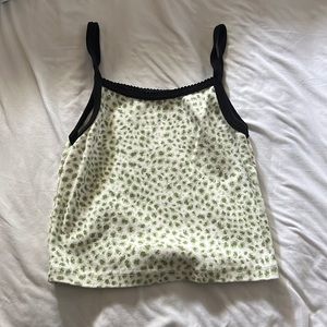 brandy melville perfect condition top!!!!!